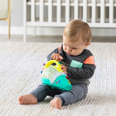 INFANTINO Push & pop Muzikālais mini putekļsūcējs ar gaismām, 307015