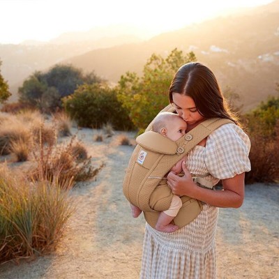 Ergobaby Omni Breeze, Caramel Brown