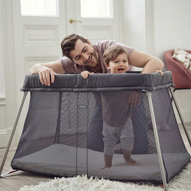BabyBjorn Ceļojumu gulta un manēža Travel Cot Eesy Go Anthracite 045013