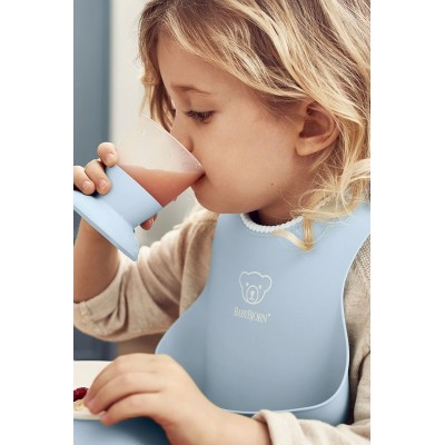 BabyBjorn Мягкий нагрудник Soft Bib Powder Blue 046367