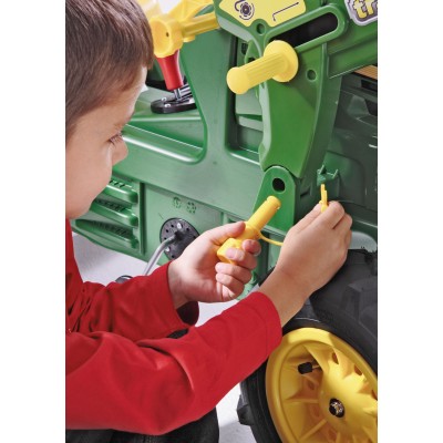 Rolly Toys Traktors ar pedāļiem rollyFarmtrac John Deere 7930 2 ātrumi, bremze, noņemāmais kauss un piepū&scaron;. riteņ.  710126 ( 3 - 8 gadiem) Vācija