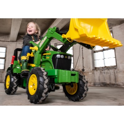 Rolly Toys Traktors ar pedāļiem rollyFarmtrac John Deere 7930 2 ātrumi, bremze, noņemāmais kauss un piepū&scaron;. riteņ.  710126 ( 3 - 8 gadiem) Vācija